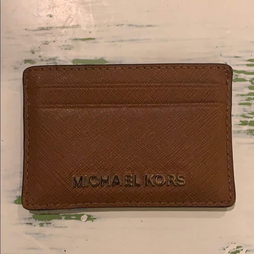 Authentic Michael Kors wallet!